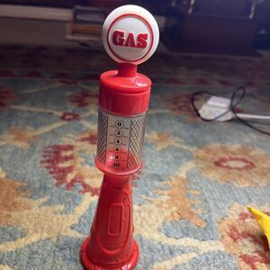 Vintage Avon Remember When Gas Pump Bottle “WILD COUNTRY AFTER SHAVE”